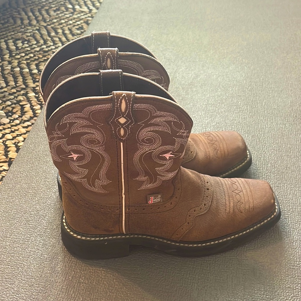 Justin Boots